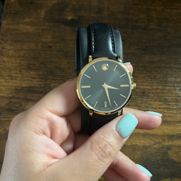 Watch - Picture 4 of 5